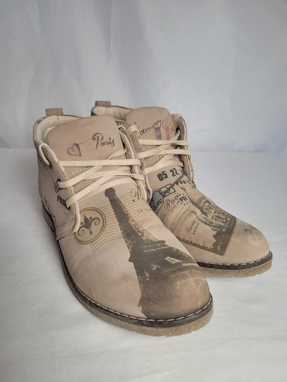 Goby Paris Theme Matted Canvas Chukka Ankle Boots Women's Size 40/ 9/9.5